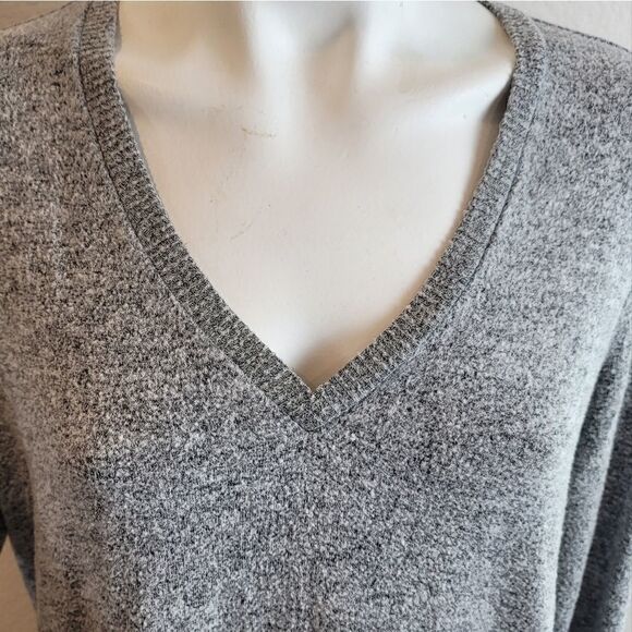 LUCKY BRAND Cloud Jersey Long Sleeve V-Neck - Picture 3 of 7